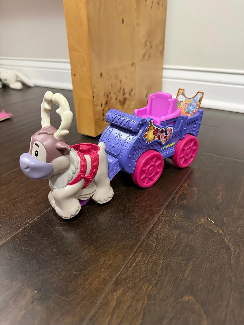 Little People— Frozen Sven & Kristoff’s sleigh